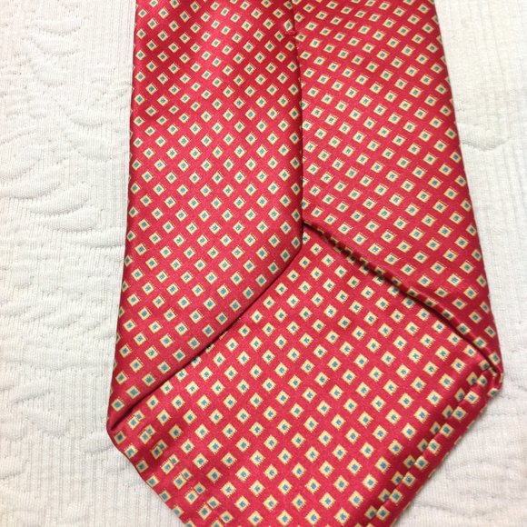 STEFANO RICCI Saks Men's Silk Necktie ITALY Red w/ Diamonds (60"  x  3.8… - Picture 10 of 13